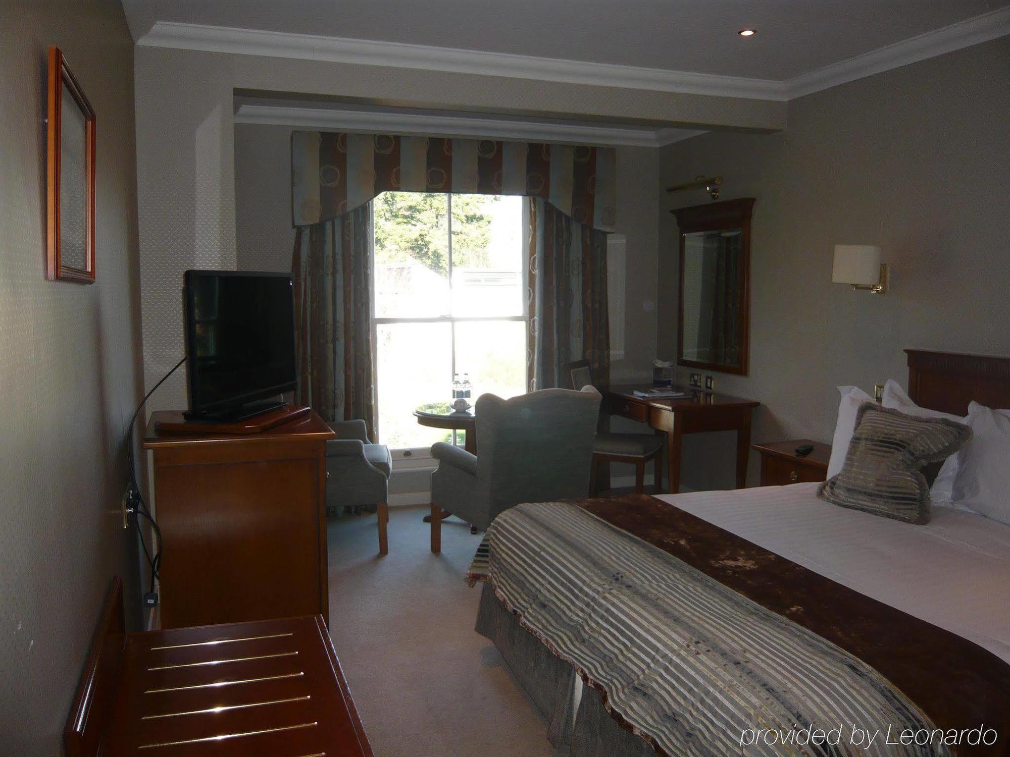 Lakeside Hotel And Spa Bagian luar foto